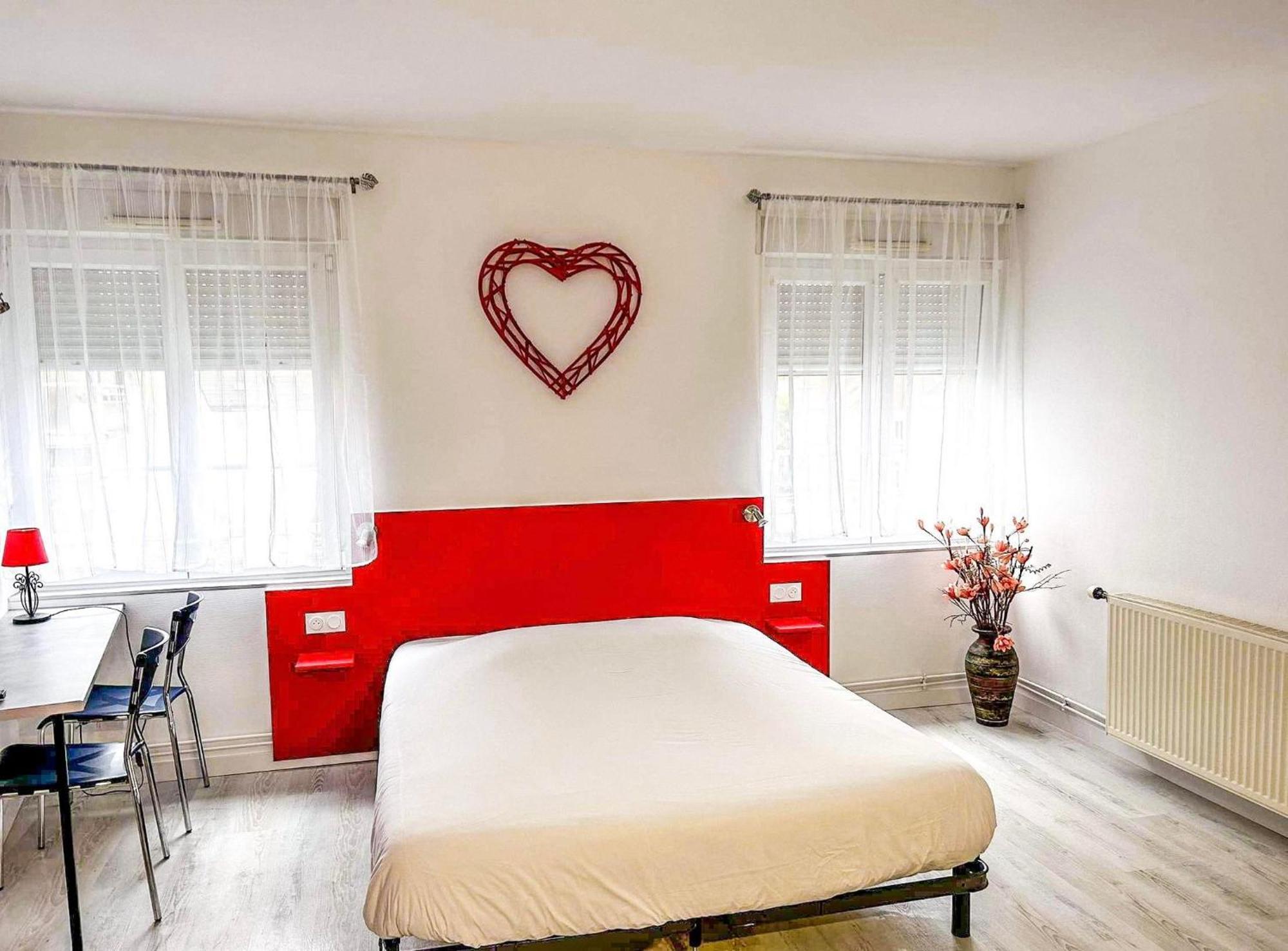 Hotel Les Jardins Dunkerque Centre Dunkirk Bagian luar foto